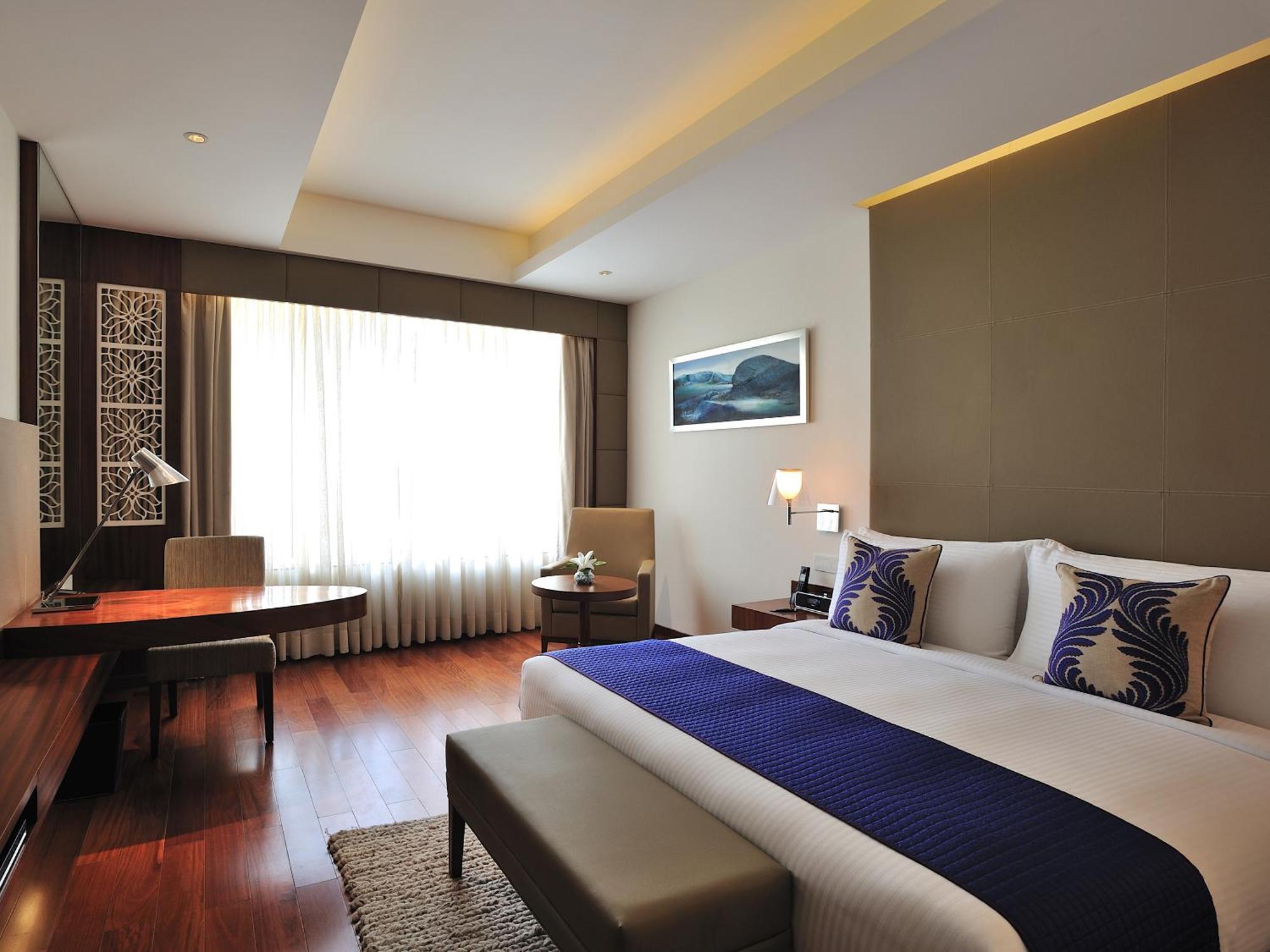 The Anya Hotel-Golf Course Road Gurgaon Bagian luar foto