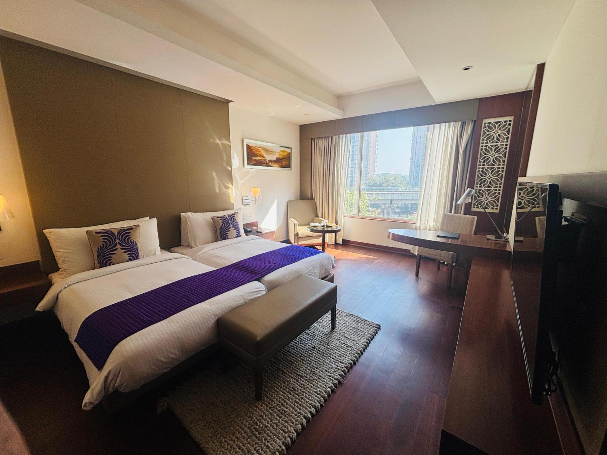 The Anya Hotel-Golf Course Road Gurgaon Bagian luar foto