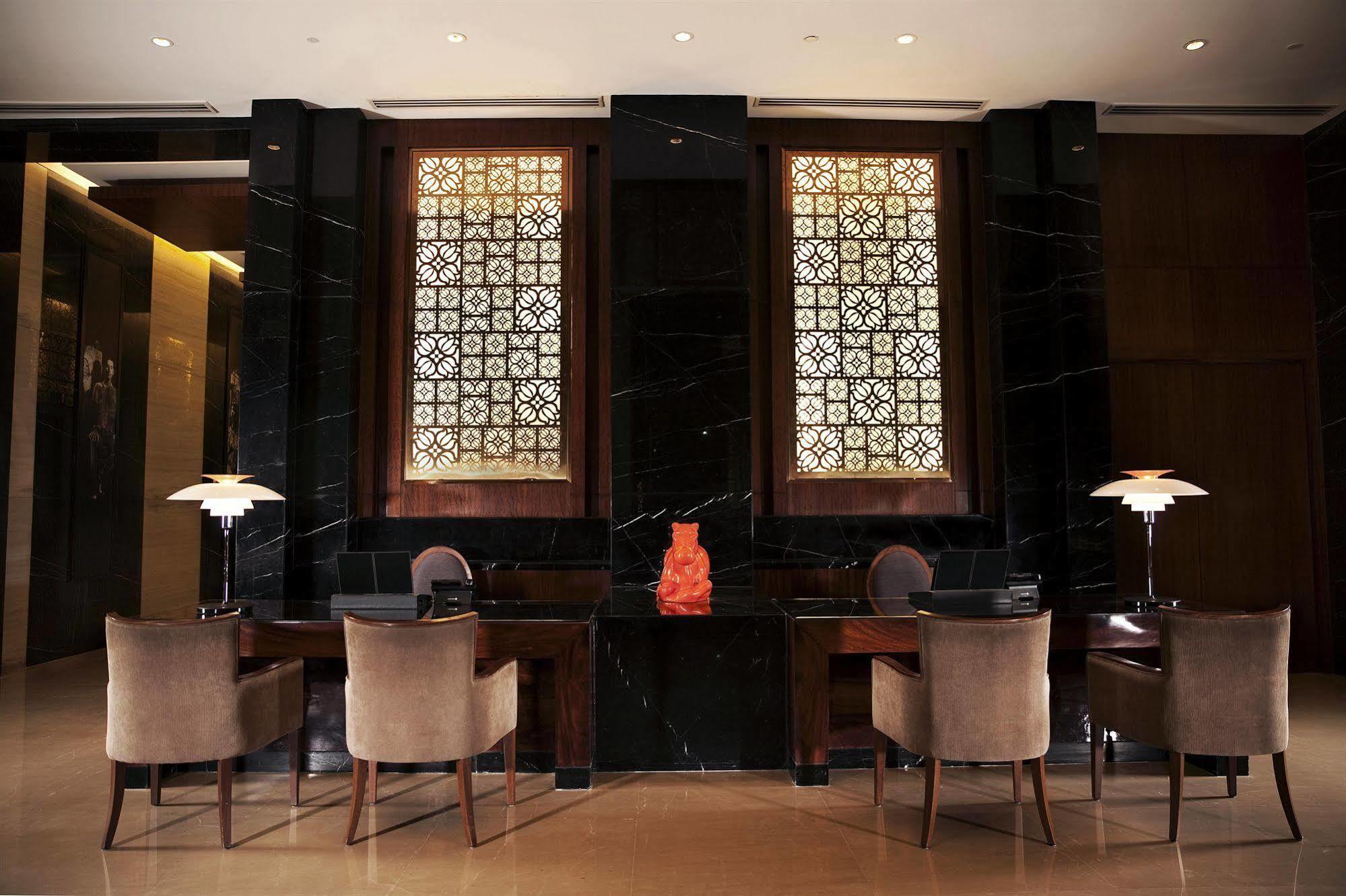 The Anya Hotel-Golf Course Road Gurgaon Bagian luar foto