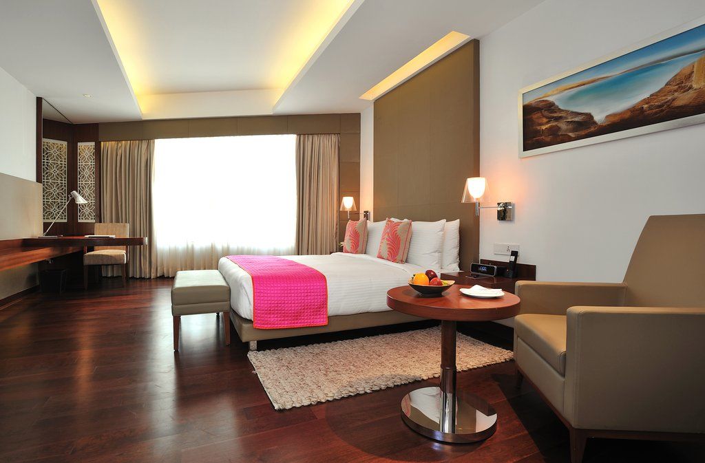 The Anya Hotel-Golf Course Road Gurgaon Bagian luar foto